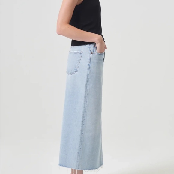 Agolde - Della Jean Skirt
Waist 15.5”
Length 39” - Picture 4 of 6